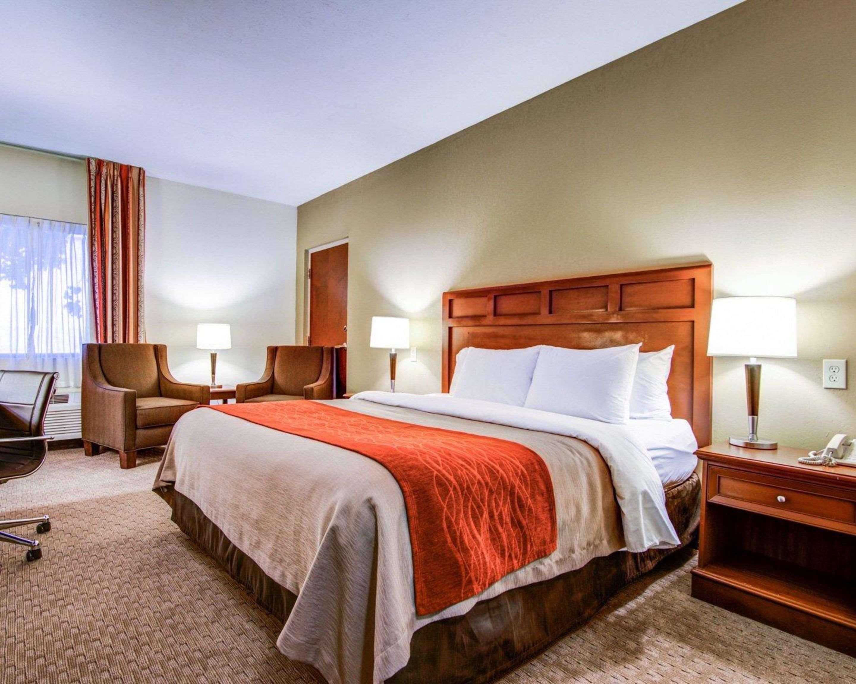 Comfort Inn Columbus Near Fort Benning Buitenkant foto