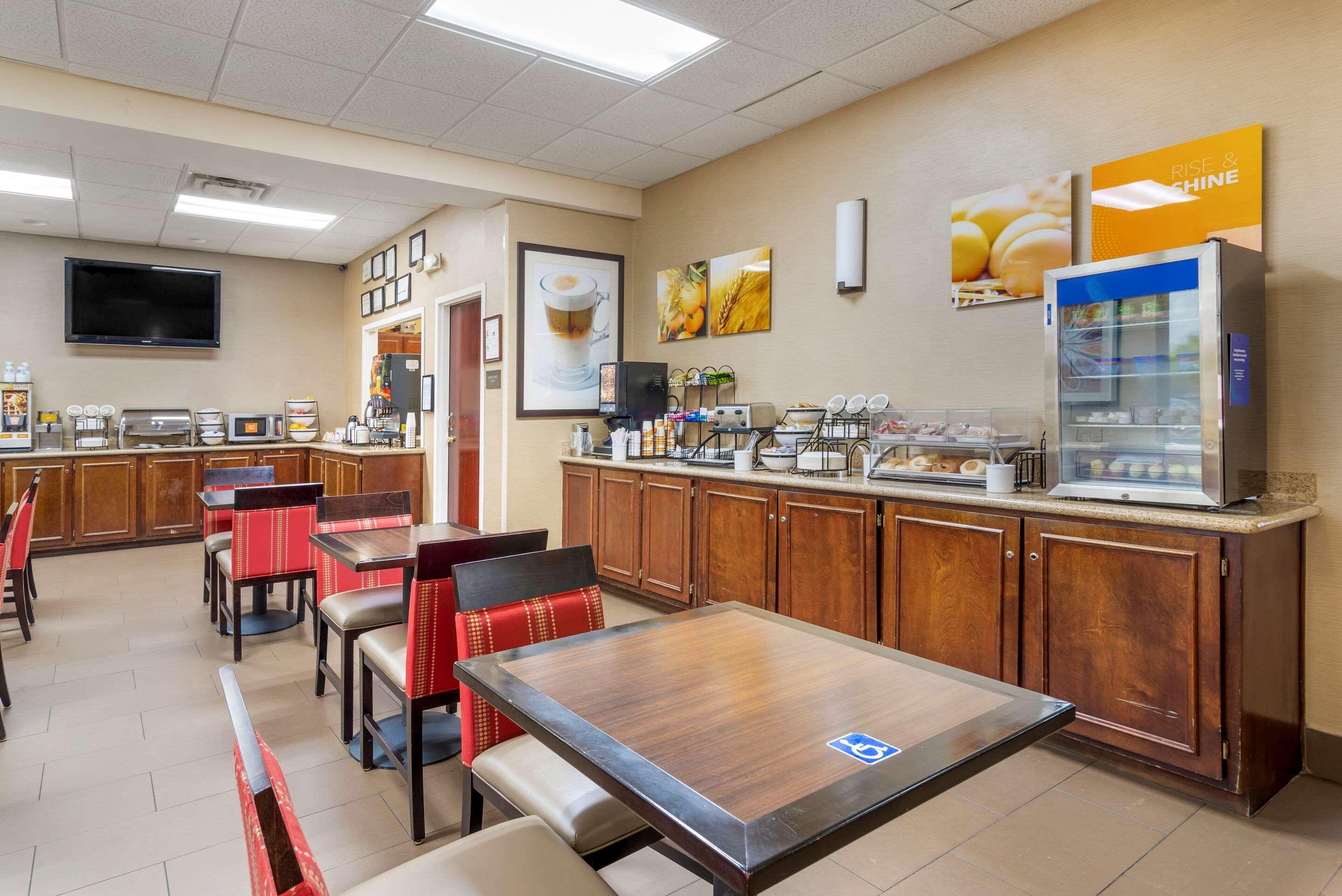 Comfort Inn Columbus Near Fort Benning Buitenkant foto