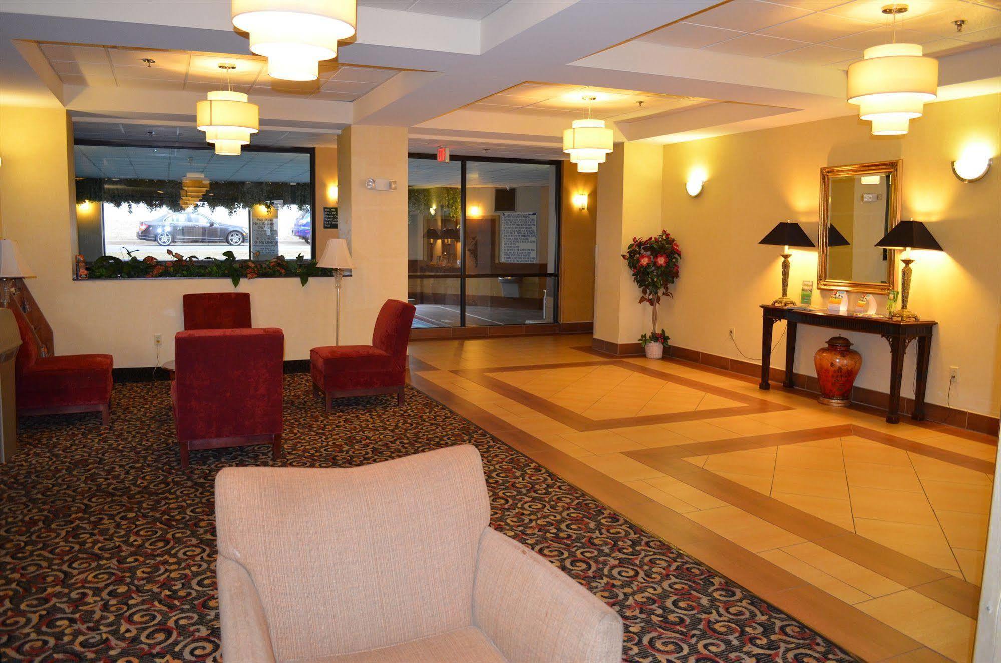 Comfort Inn Columbus Near Fort Benning Buitenkant foto